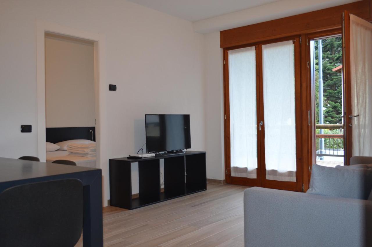 Appartamenti Sky Express Campodolcino Bagian luar foto